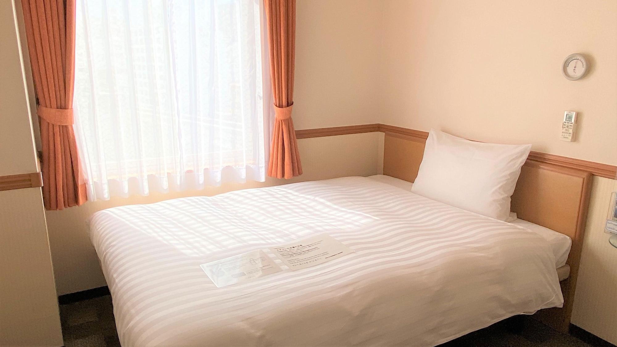 Toyoko Inn Okinawa Naha Kokusai-Dori Miebashi-Eki Exterior foto
